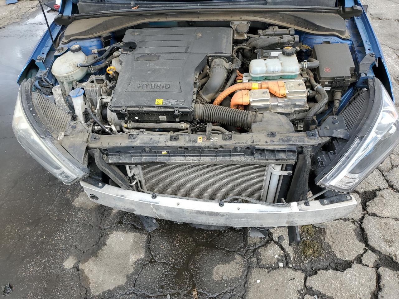 2018 Hyundai IONIQ VIN KMHC75LC8JU098437 Copart auction photo, front end / side damage thumbnail 12