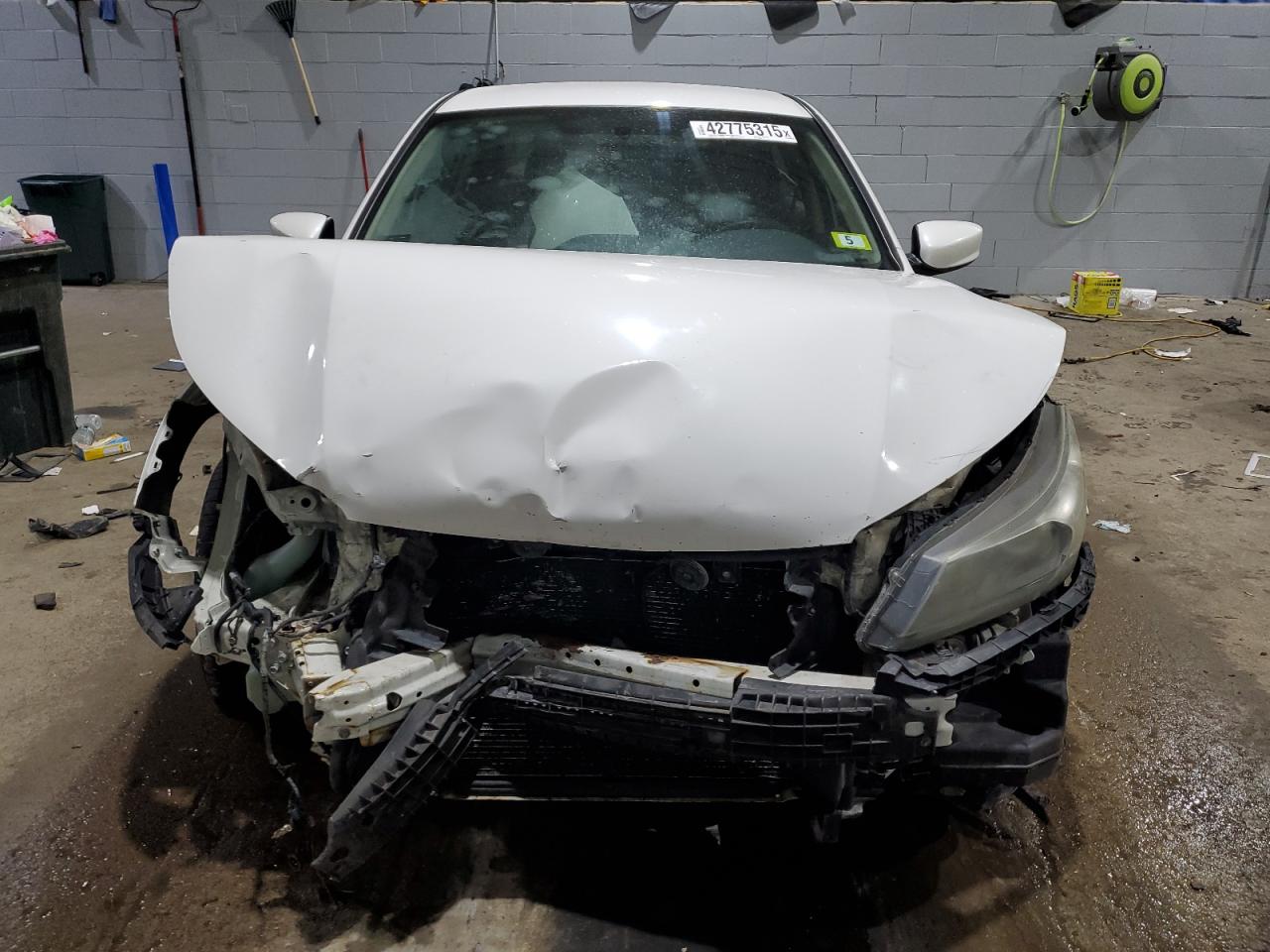 2014 Honda Accord VIN 1HGCR2F31EA065605 Copart auction photo, front end / minor dent/scratches damage thumbnail 5