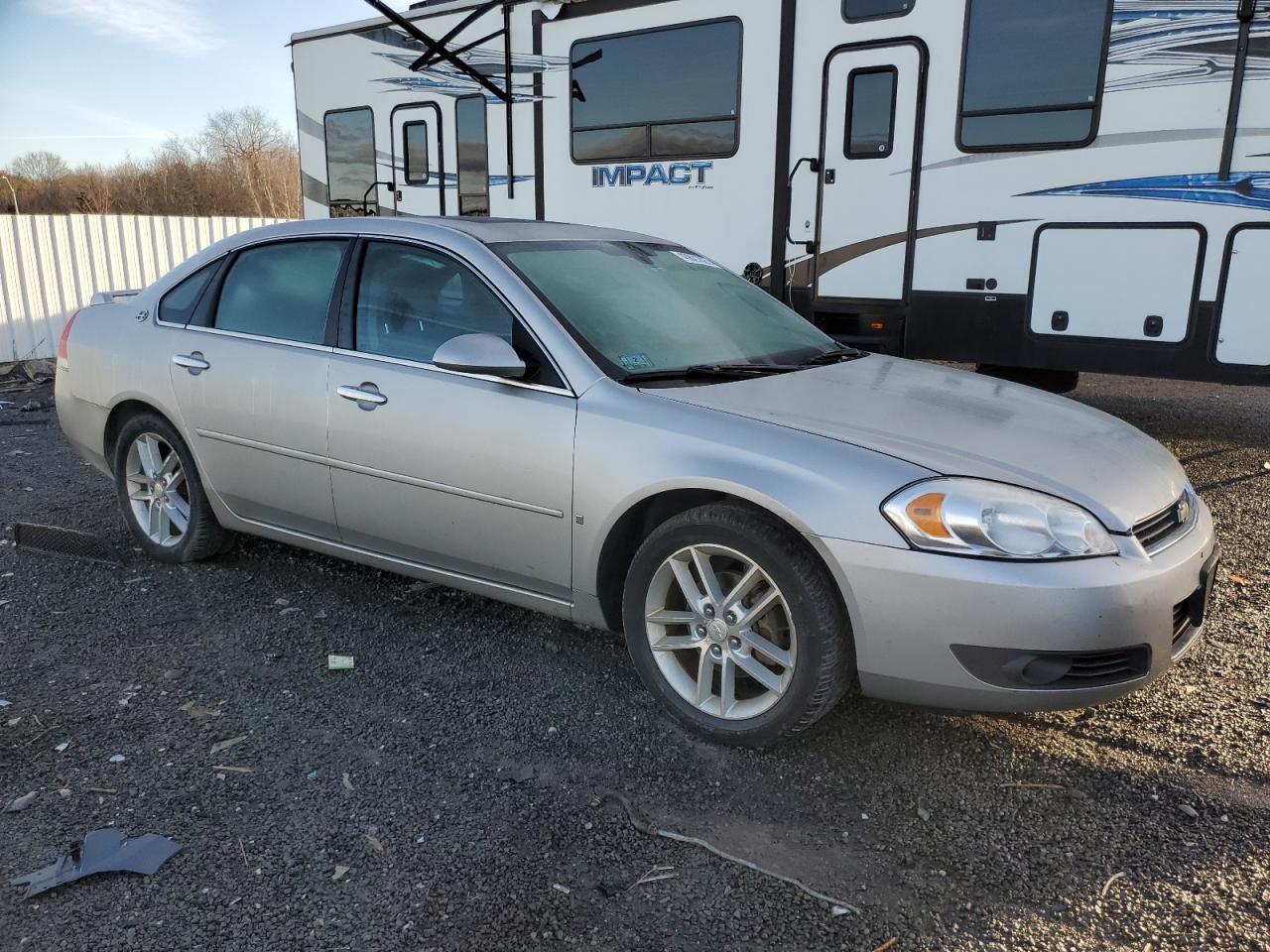 2008 Chevrolet Impala VIN 2G1WU583789255541 Copart auction photo, side / minor dent/scratches damage thumbnail 4