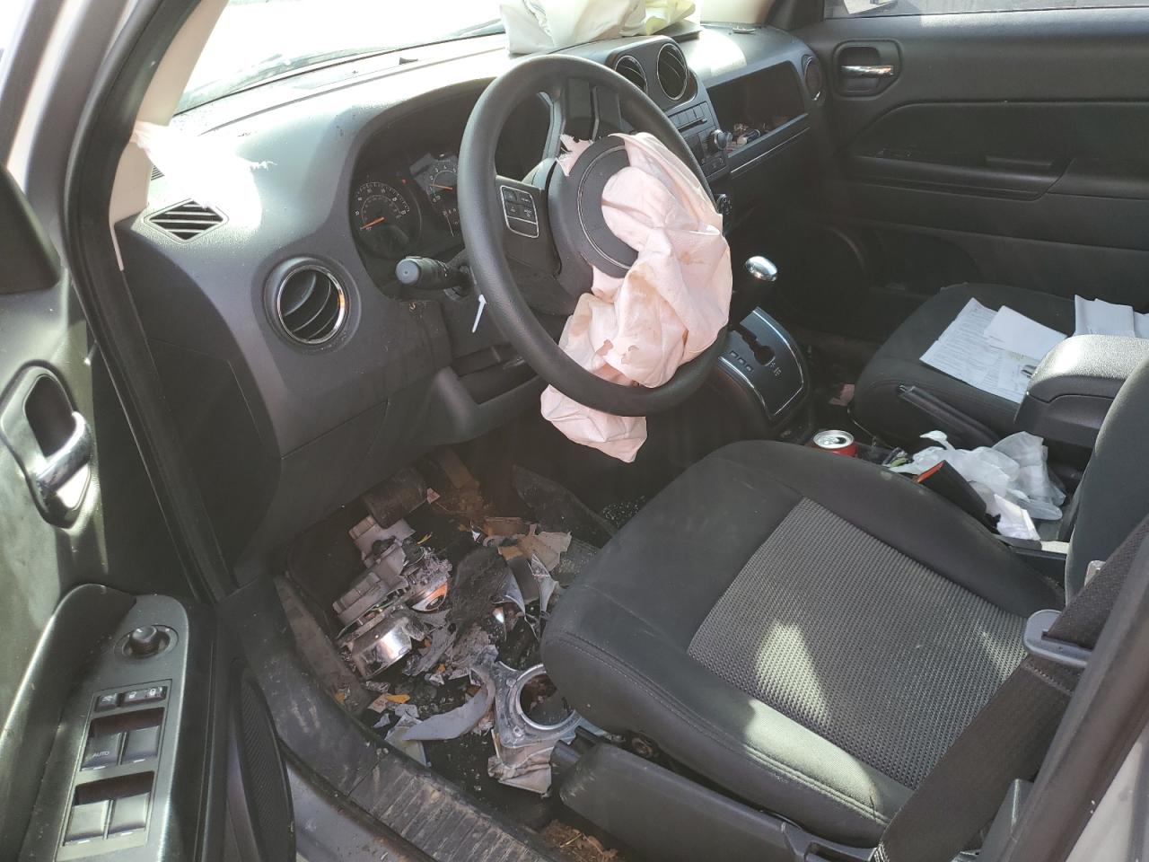 2014 Jeep Liberty (Patriot) VIN 1C4NJRBBXED817420 Copart auction photo, front end / side damage thumbnail 8