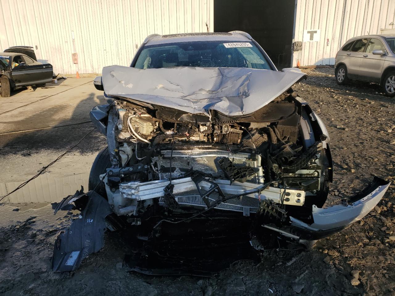 2021 Honda CR-V VIN 2HKRW2H96MH668365 Copart auction photo, front end damage thumbnail 5