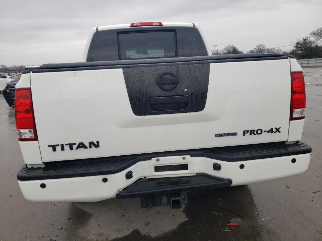 2012 Nissan Titan VIN 1N6BA0EC2CN304170 Copart auction photo, front end damage thumbnail 6