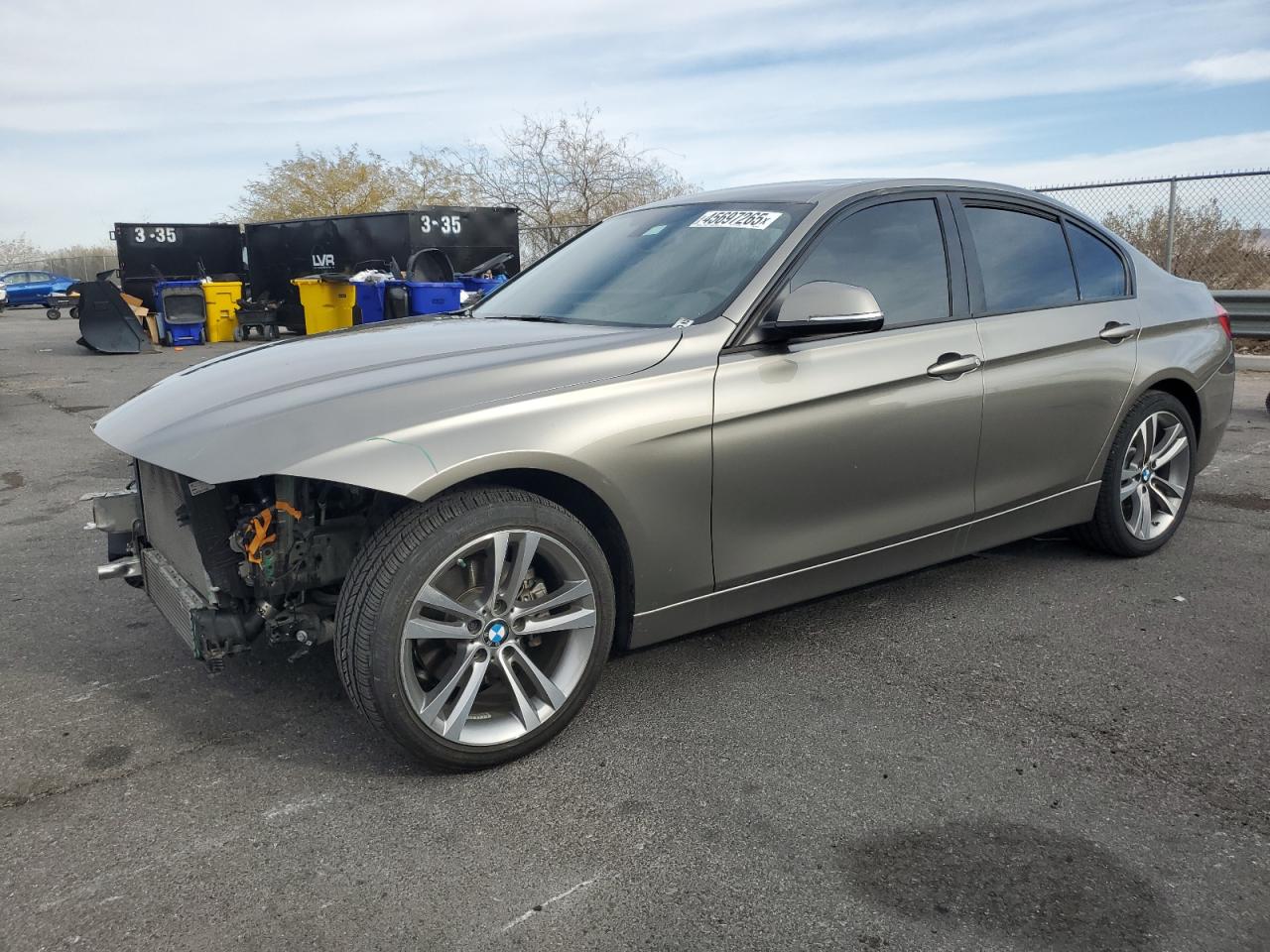 2016 BMW 3er VIN WBA8E9C59GK643636