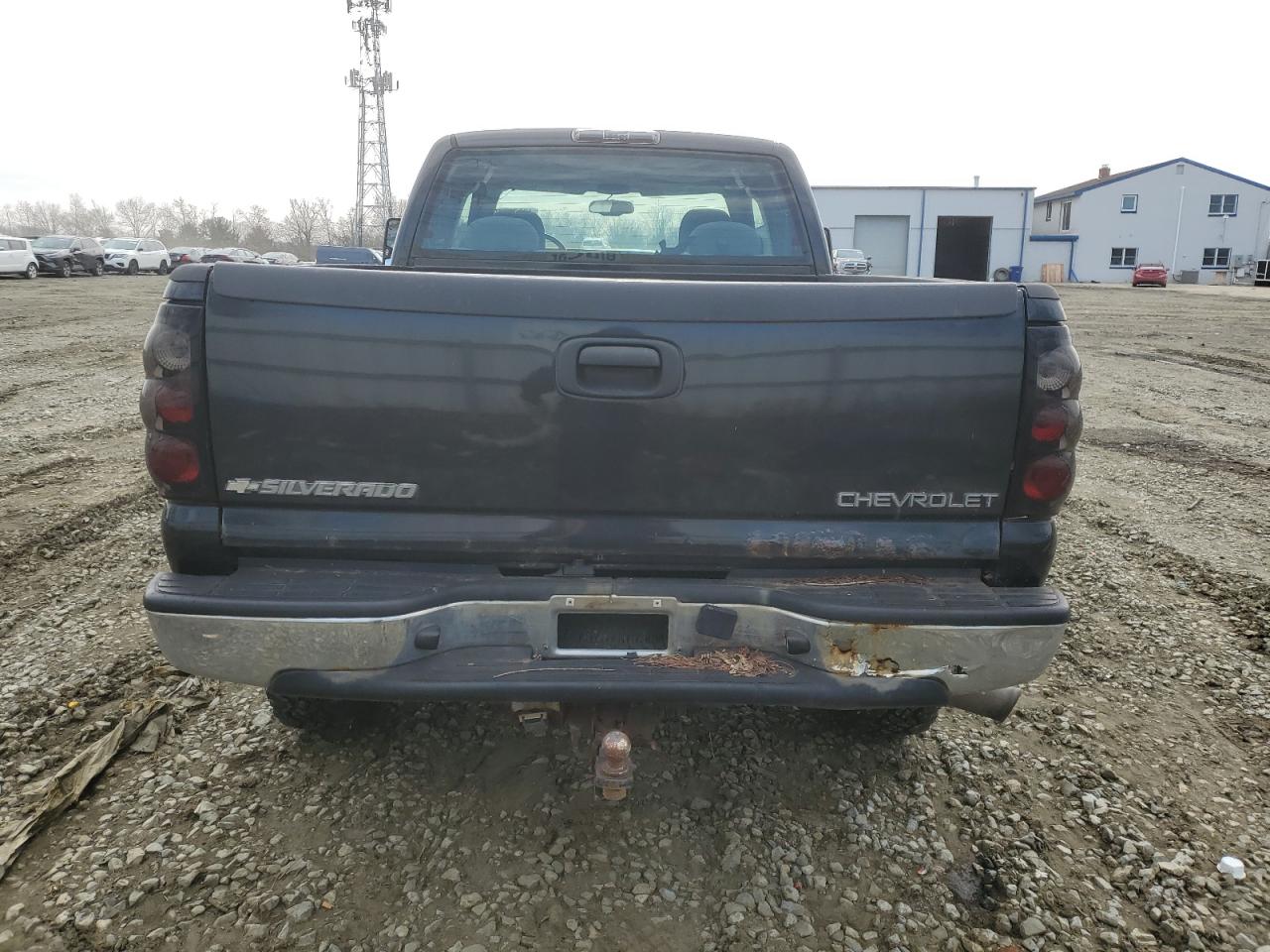 2004 Chevrolet Silverado VIN 1GCHK29U04E336822 Copart auction photo, rear end damage thumbnail 6