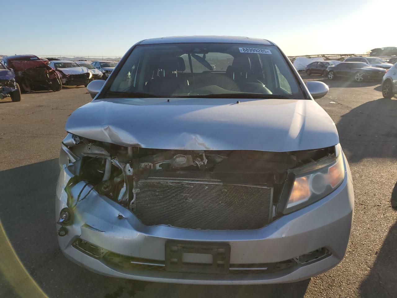 2015 Honda Odyssey VIN 5FNRL5H69FB077433 Copart auction photo, front end damage thumbnail 5