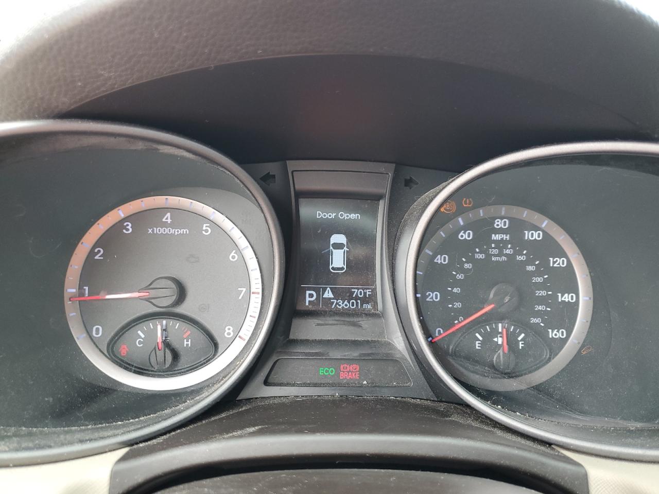 2015 Hyundai Santa Fe VIN 5XYZU3LB3FG296435 Copart auction photo, front end / minor dent/scratches damage thumbnail 9