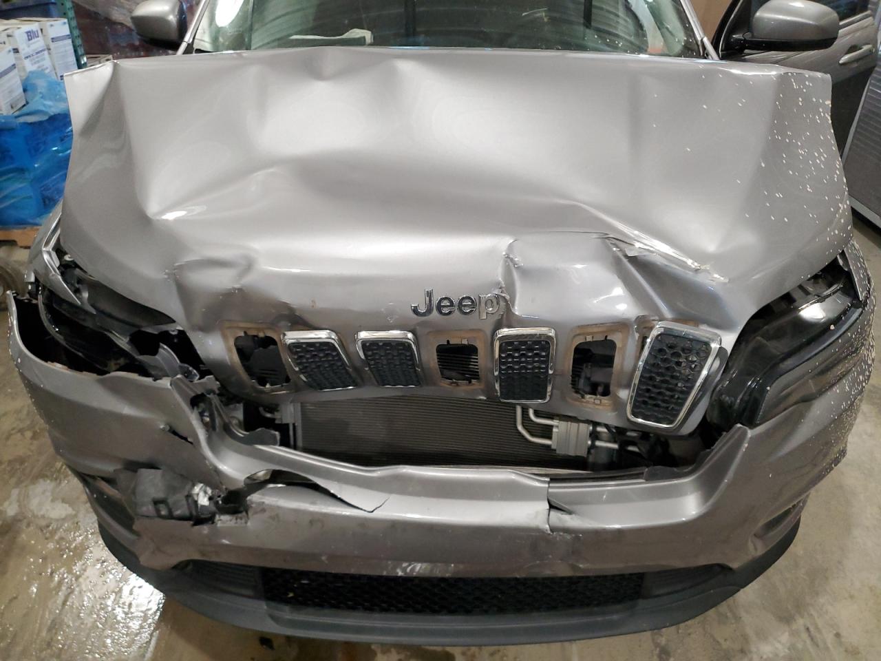 2019 Jeep Grand Cherokee VIN 1C4PJLLB7KD301337 Copart auction photo, front end / side damage thumbnail 13