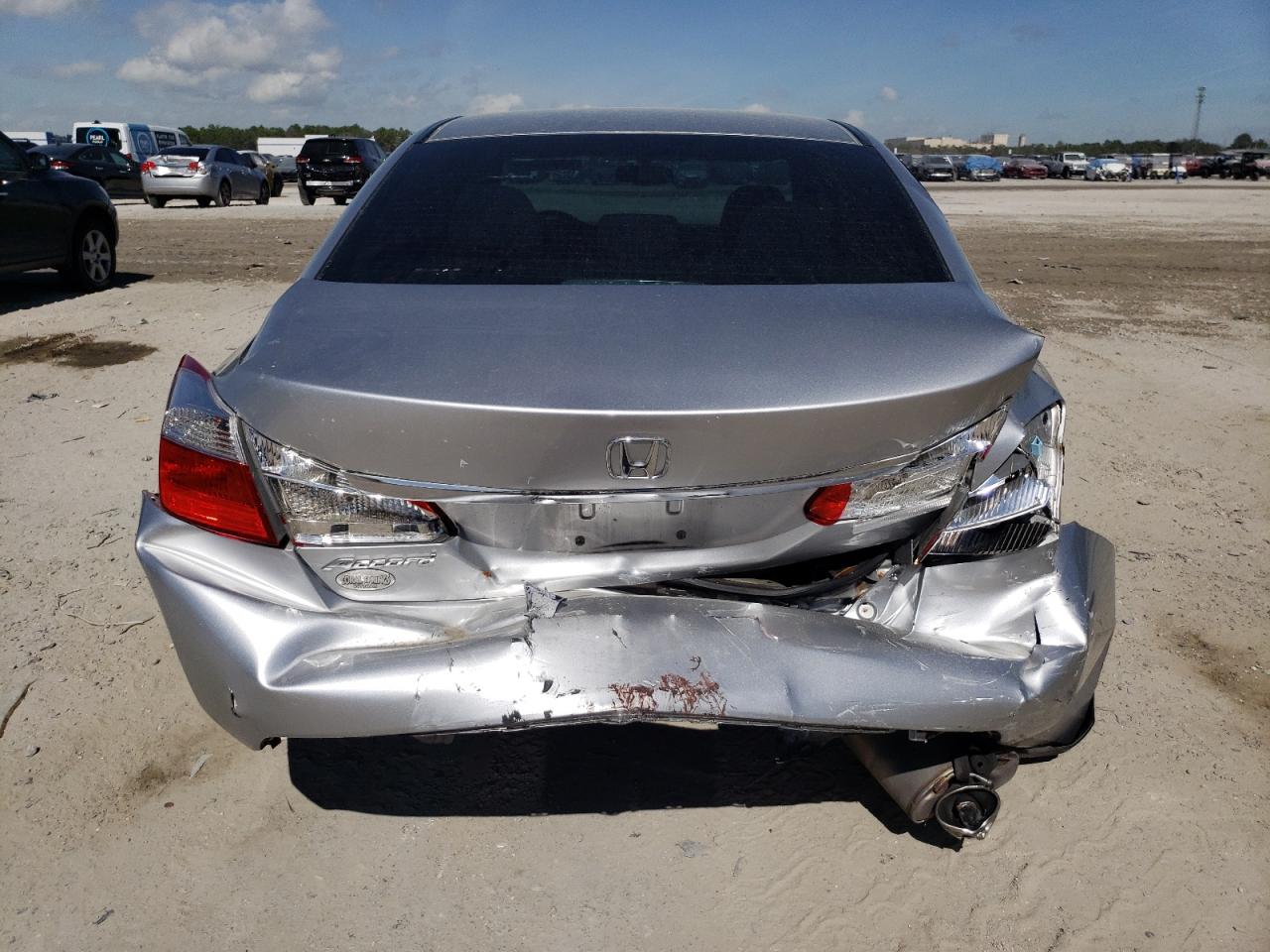 2013 Honda Accord VIN 1HGCR2F35DA031228 Copart auction photo, rear end damage thumbnail 6
