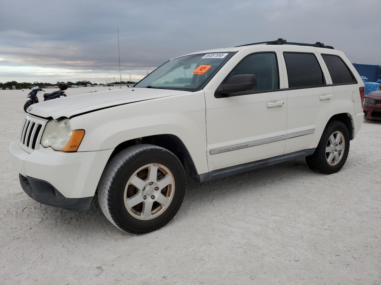 2010 Jeep Grand Cherokee VIN 1J4PS4GK9AC155275