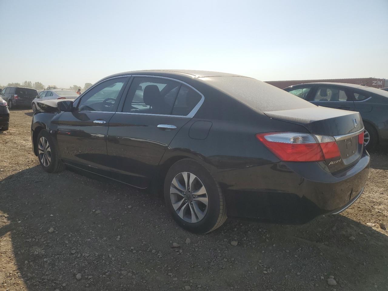 2015 Honda Accord VIN 1HGCR2F32FA194129 Copart auction photo, front end / minor dent/scratches damage thumbnail 2