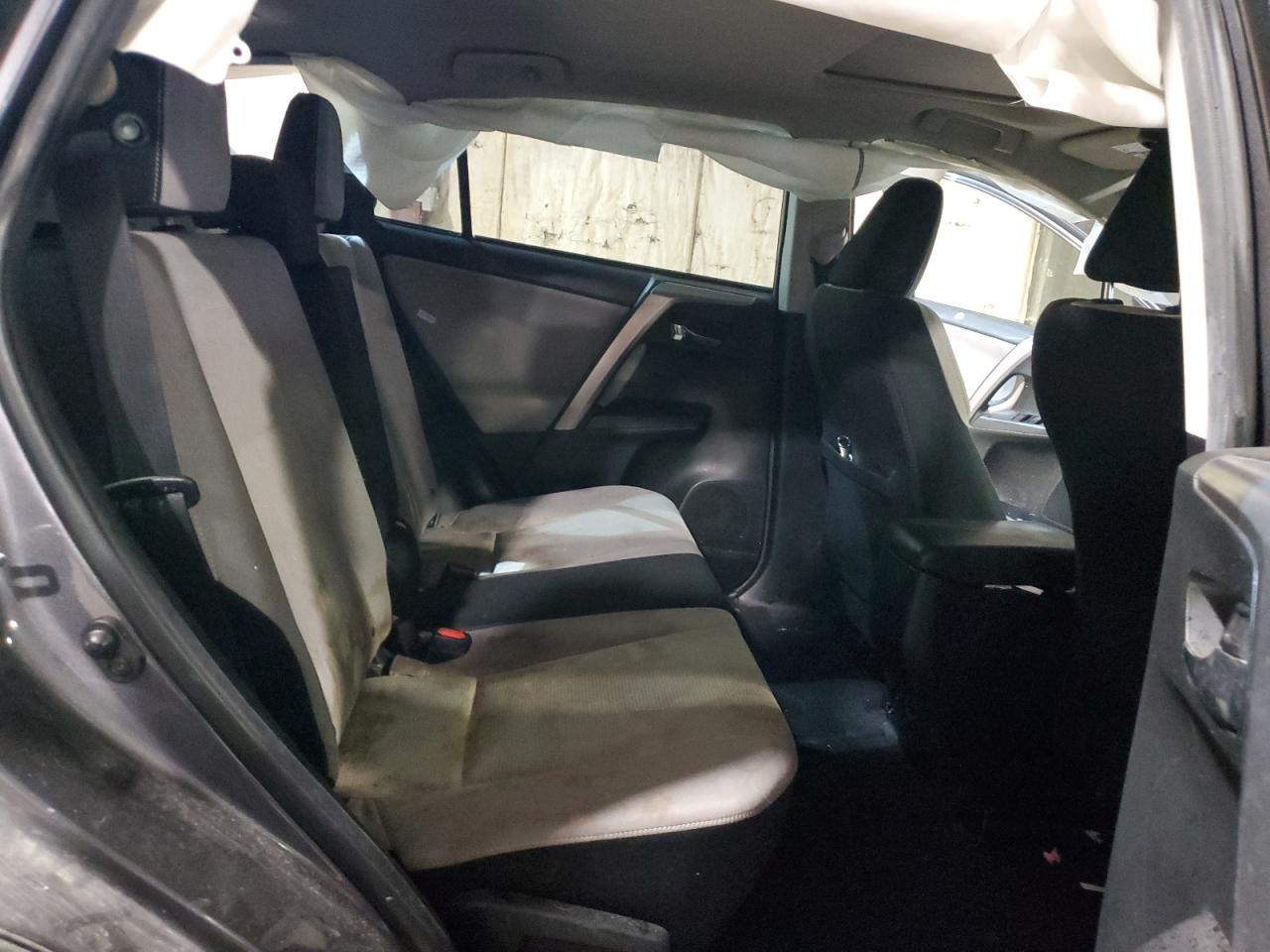 2016 Toyota RAV 4 VIN JTMRFREV5GD195384 Copart auction photo, all over / undercarriage damage thumbnail 11