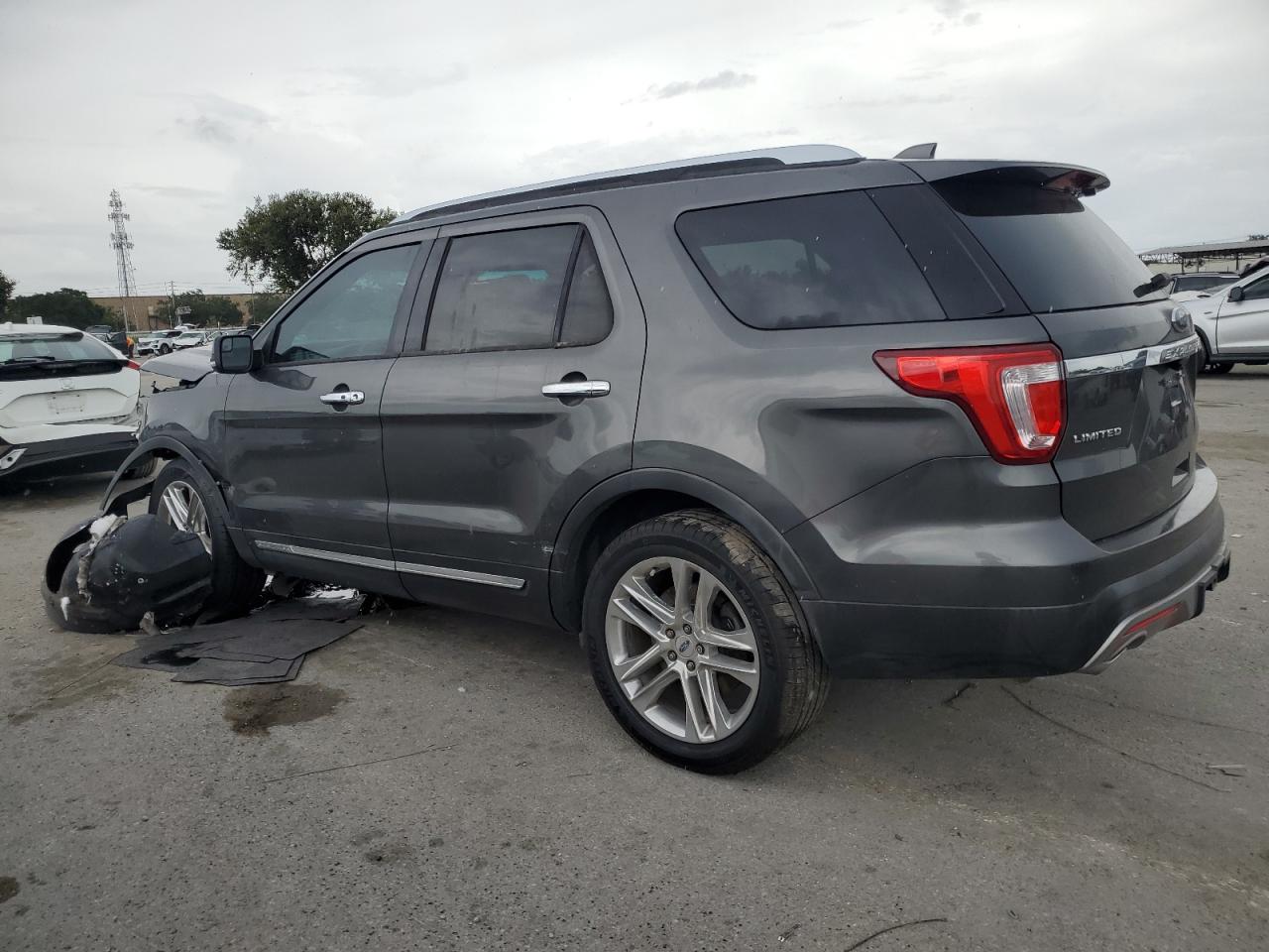 2016 Ford Explorer VIN 1FM5K7F89GGA23151 Copart auction photo, front end damage thumbnail 2