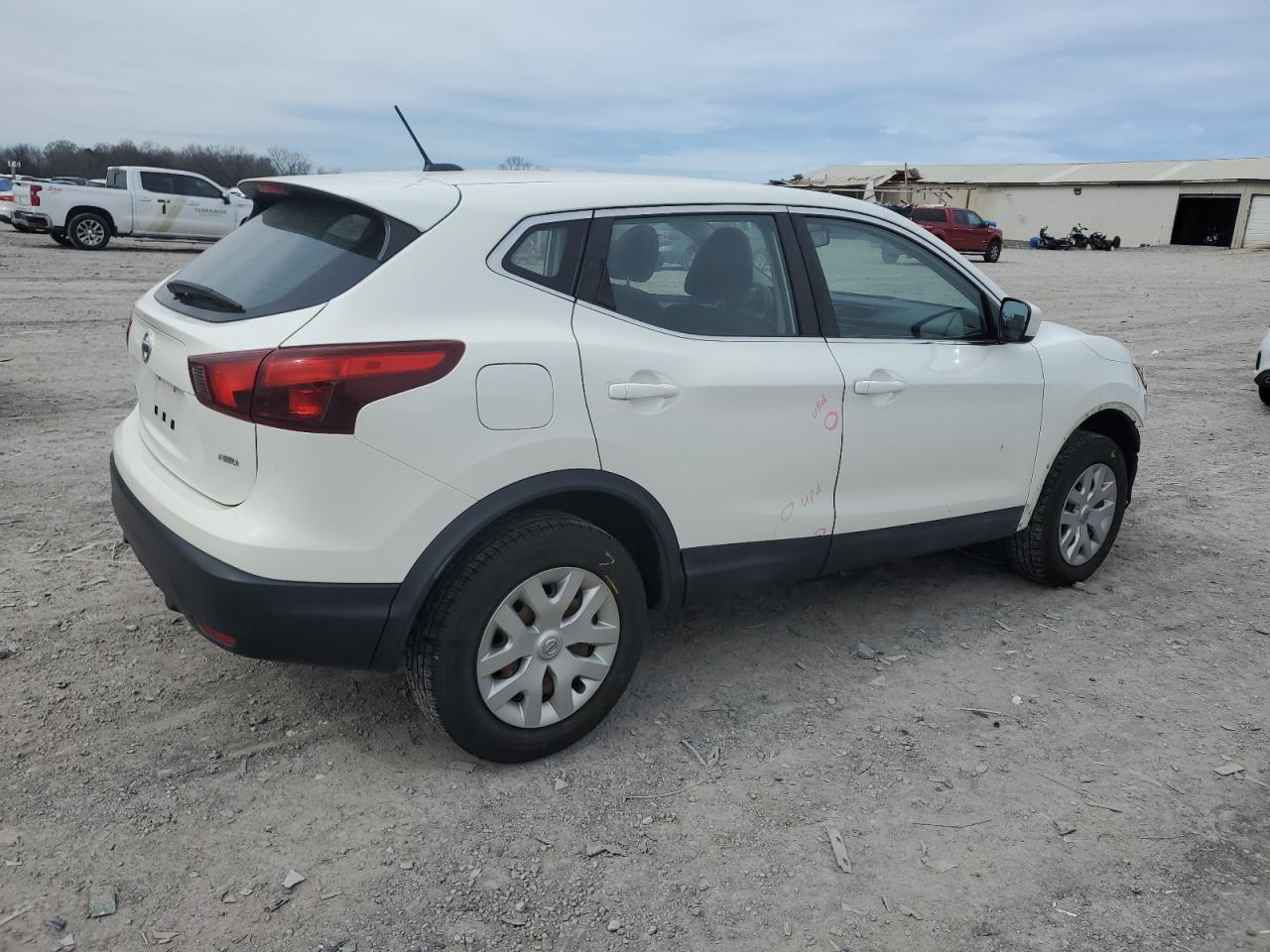 2019 Nissan Rogue VIN JN1BJ1CR6KW333778 Copart auction photo, side / front end damage thumbnail 3