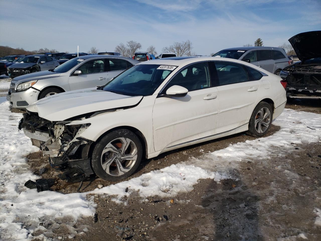 2019 Honda Accord VIN 1HGCV1F53KA132157