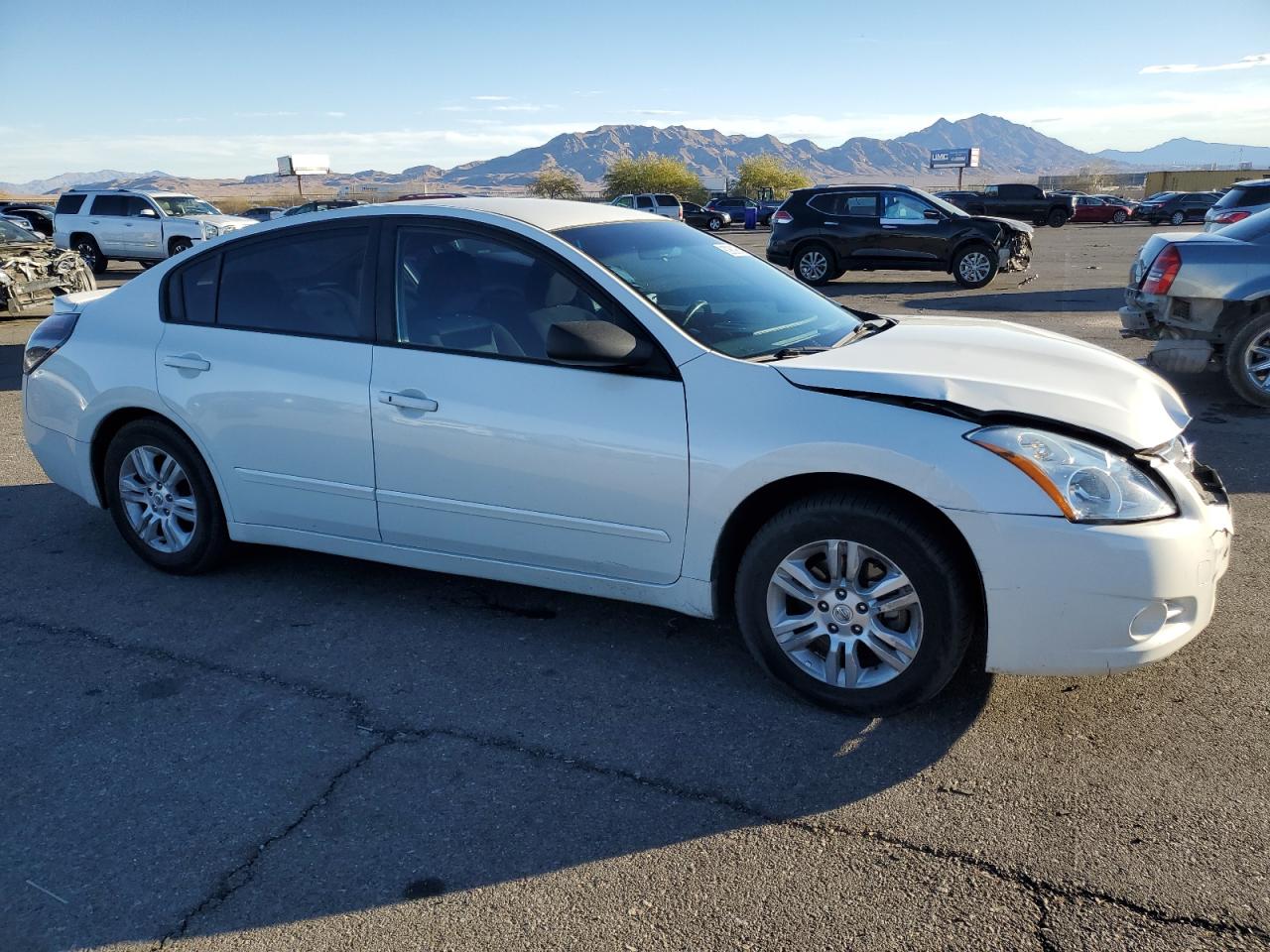 2012 Nissan Altima VIN 1N4AL2AP8CN452407 Copart auction photo, front end damage thumbnail 4