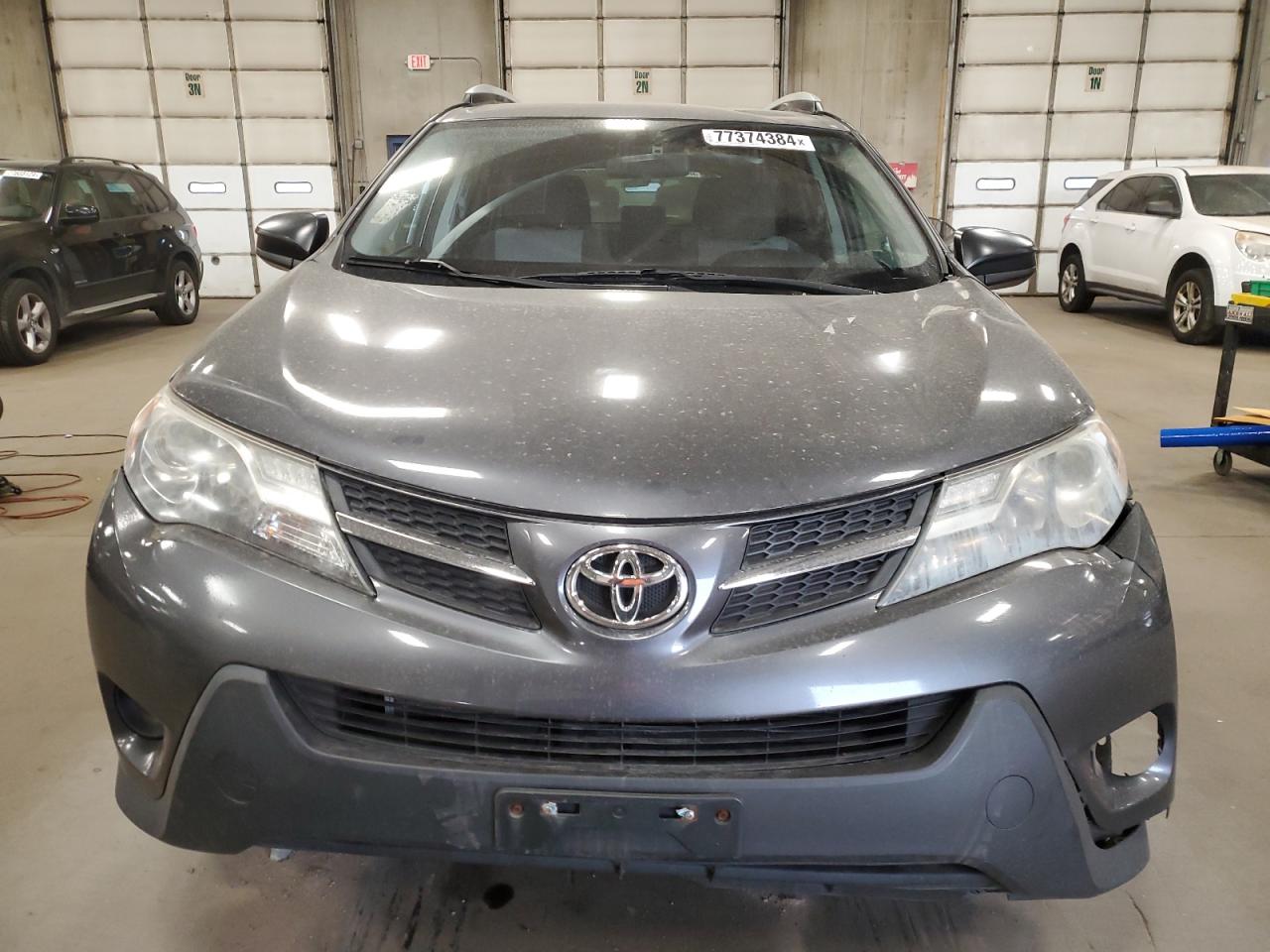 2015 Toyota RAV 4 VIN JTMBFREV8FD172052 Copart auction photo, rear end / front end damage thumbnail 5