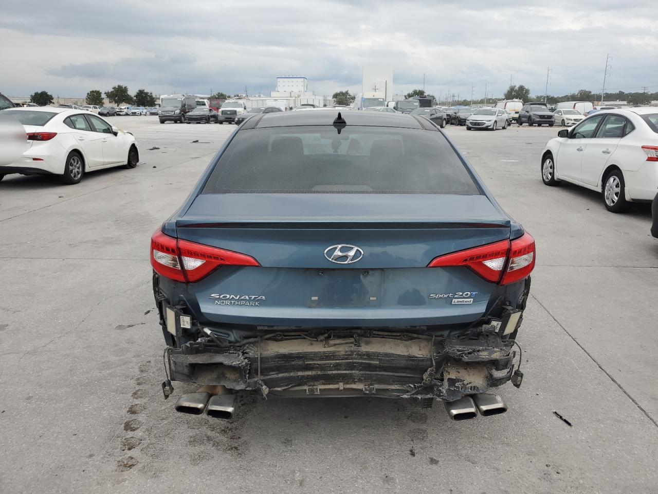 2015 Hyundai Sonata VIN 5NPE34AB9FH152844 Copart auction photo, front end / rear end damage thumbnail 6