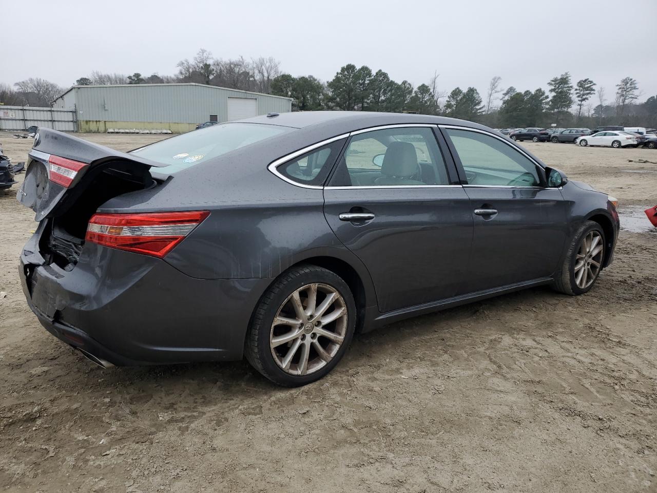 2013 Toyota Avalon VIN 4T1BK1EB9DU005923 Copart auction photo, rear end / minor dent/scratches damage thumbnail 3