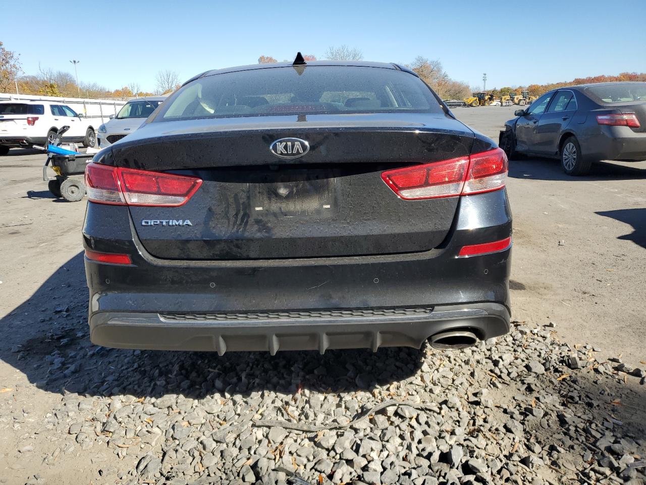 2019 KIA Optima VIN 5XXGT4L30KG370496 Copart auction photo, front end damage thumbnail 6