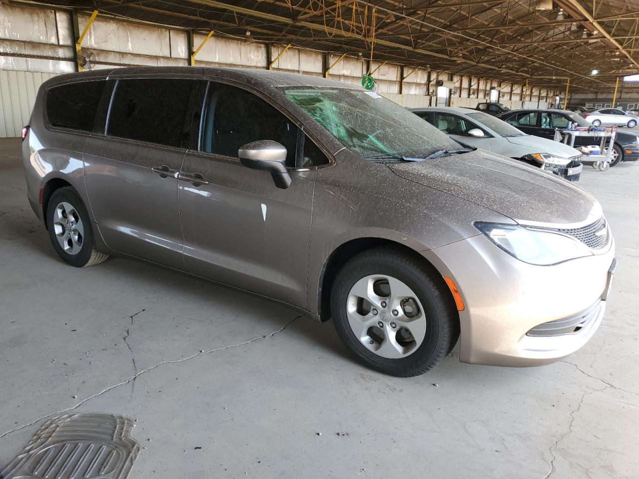 2017 Chrysler Pacifica VIN 2C4RC1CGXHR537618 Copart auction photo, undercarriage damage thumbnail 4