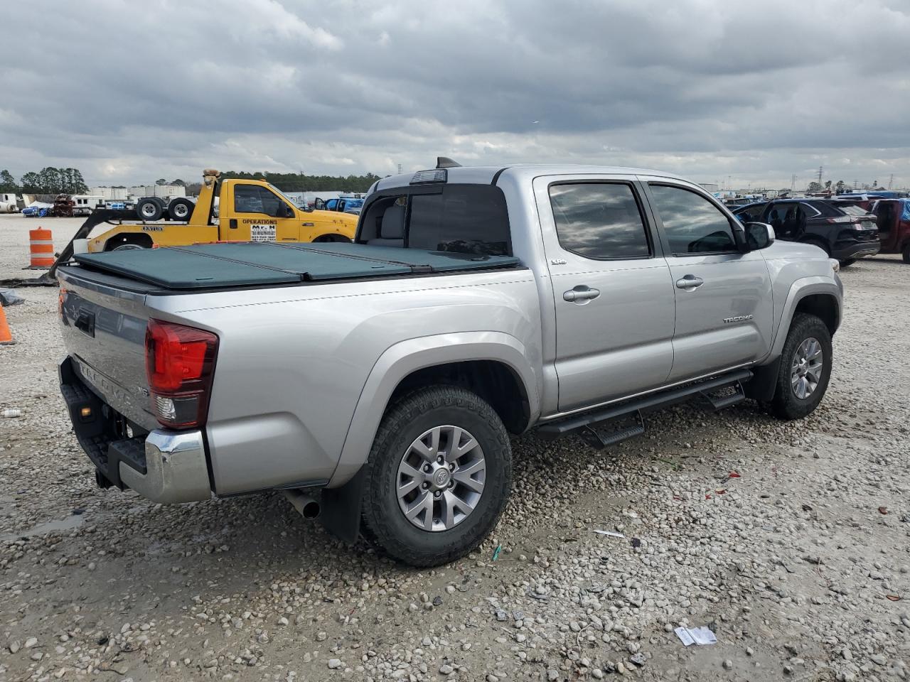 2019 Toyota Tacoma VIN 5TFAZ5CN8KX086425 Copart auction photo, side / undercarriage damage thumbnail 3