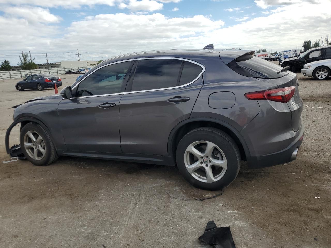 2020 Alfa Romeo Stelvio VIN ZASPAKAN5L7C75996 Copart auction photo, front end damage thumbnail 2