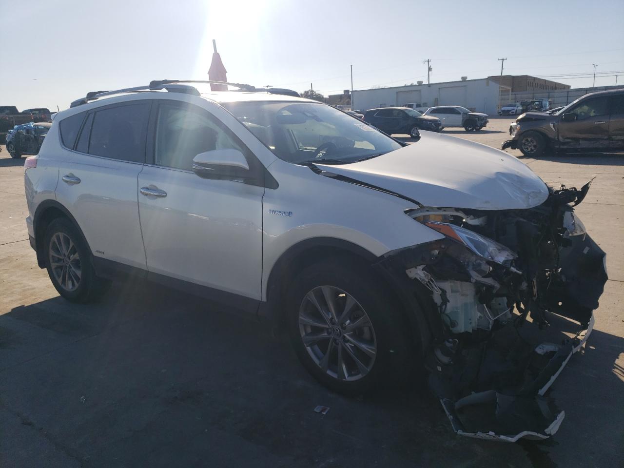 2018 Toyota RAV 4 VIN JTMDJREV3JD233694 Copart auction photo, front end damage thumbnail 4