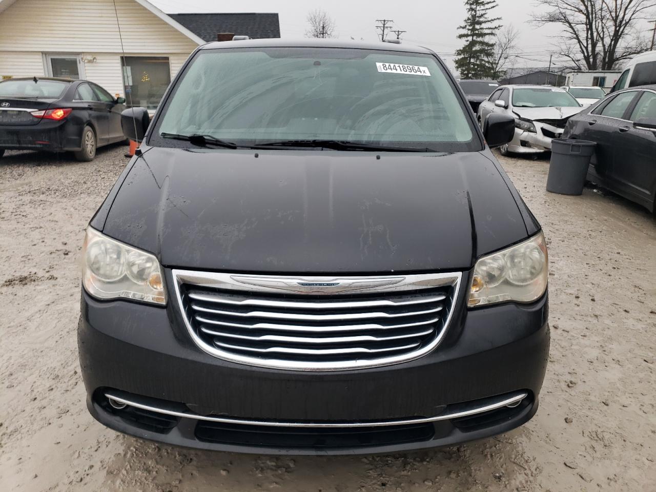 2011 Chrysler Town & Country VIN 2A4RR5DGXBR801412 Copart auction photo, mechanical damage thumbnail 5