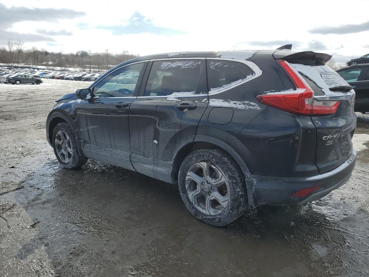 2018 Honda CR-V VIN 2HKRW2H85JH608998 Copart auction photo, side / front end damage thumbnail 2