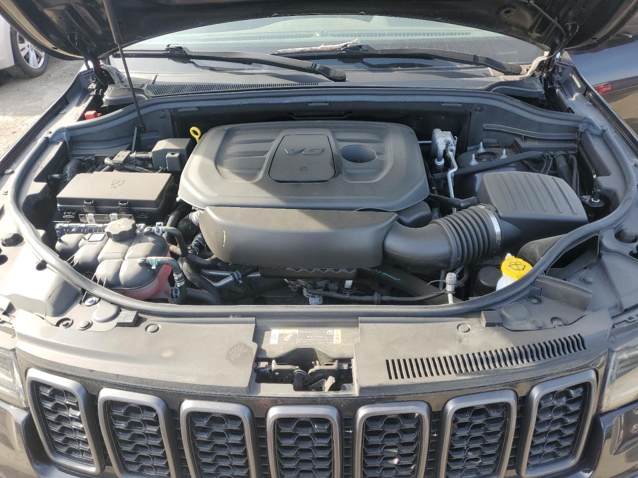 2021 Jeep Grand Cherokee VIN 1C4RJFBG1MC811263 Copart auction photo, vandalism damage thumbnail 12
