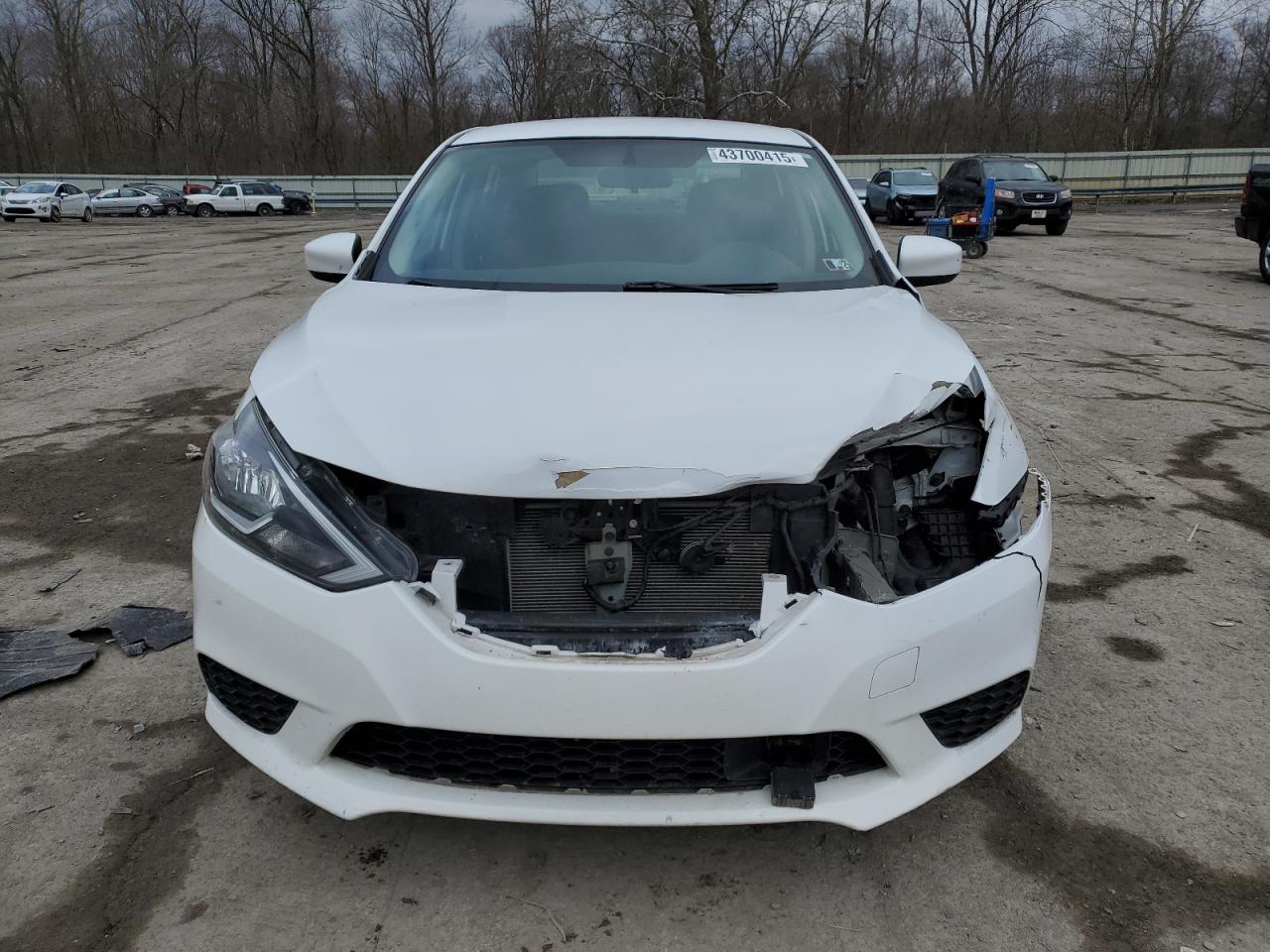 2019 Nissan Sentra VIN 3N1AB7AP3KY300582 Copart auction photo, front end damage thumbnail 5