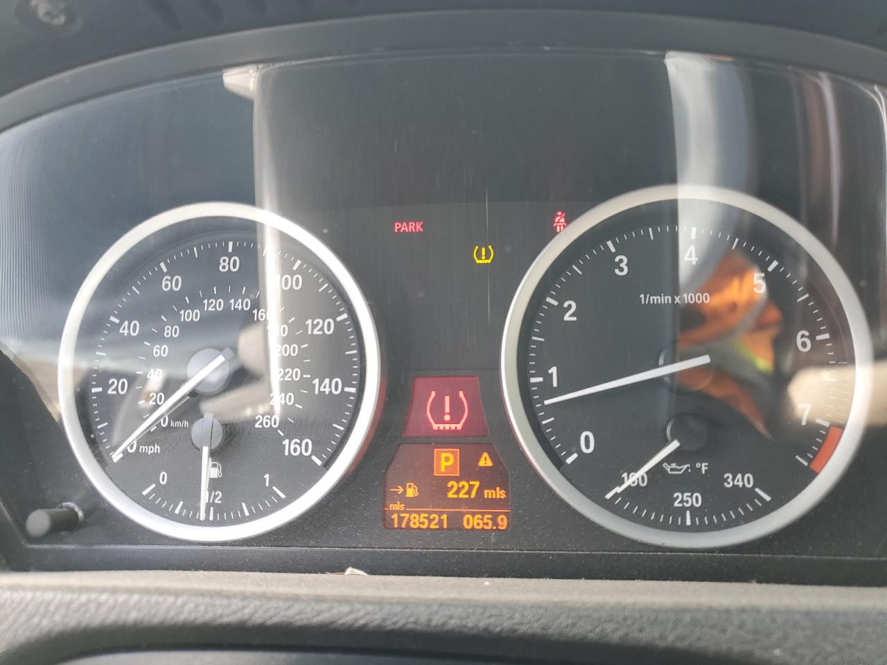 2012 BMW X6 VIN 5UXFG8C52CL590442 Copart auction photo, rear end damage thumbnail 9