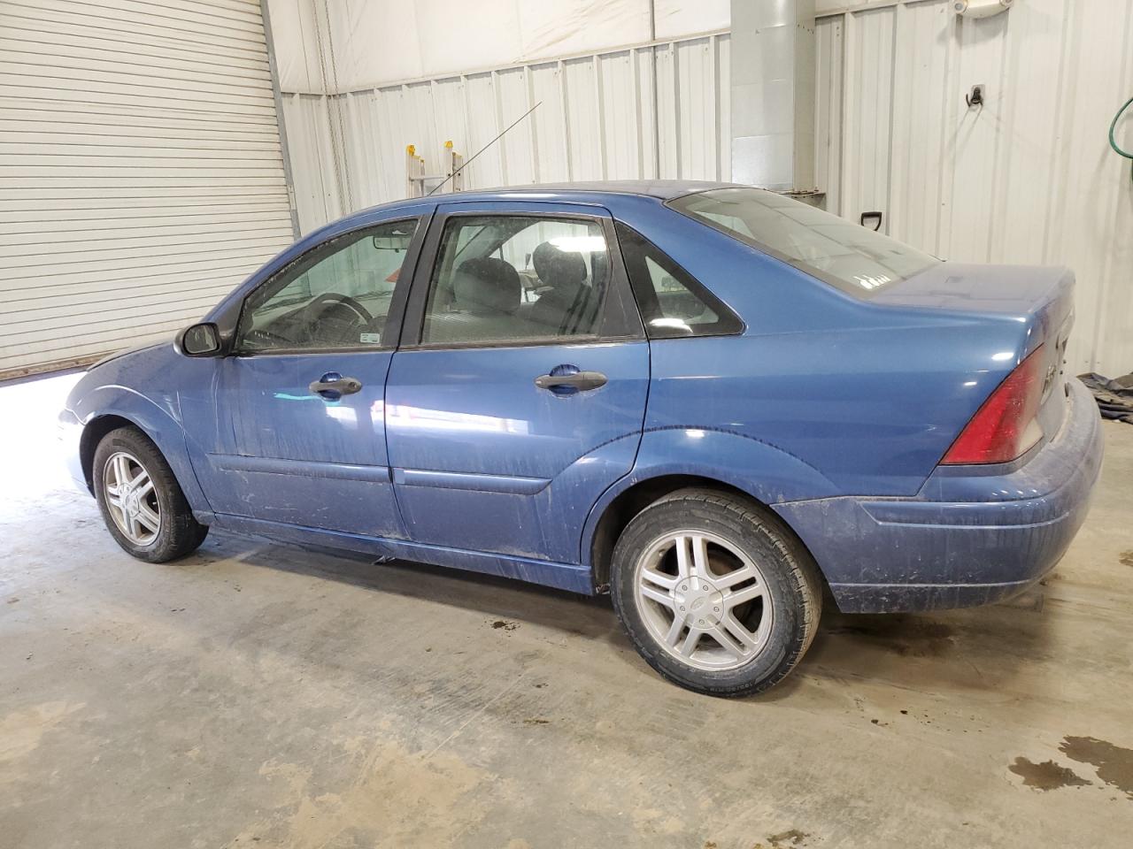 2003 Ford Focus VIN 1FAFP34383W126867 Copart auction photo, front end / side damage thumbnail 2