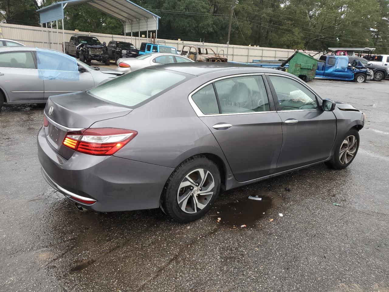 2017 Honda Accord VIN 1HGCR2F30HA282227 Copart auction photo, front end damage thumbnail 3