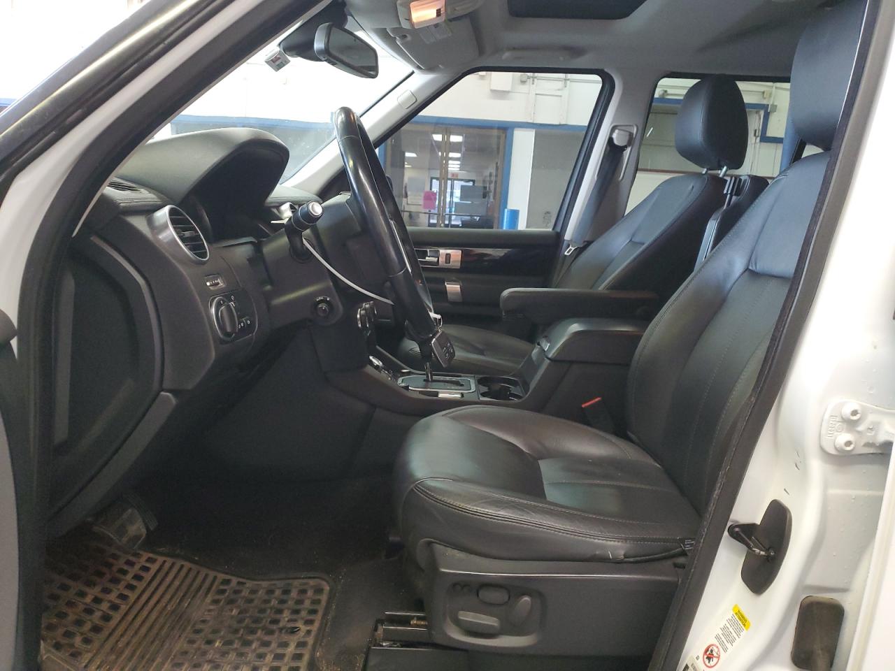 2013 Land Rover LR4 VIN SALAK2D47DA682293 Copart auction photo, minor dent/scratches / mechanical damage thumbnail 7