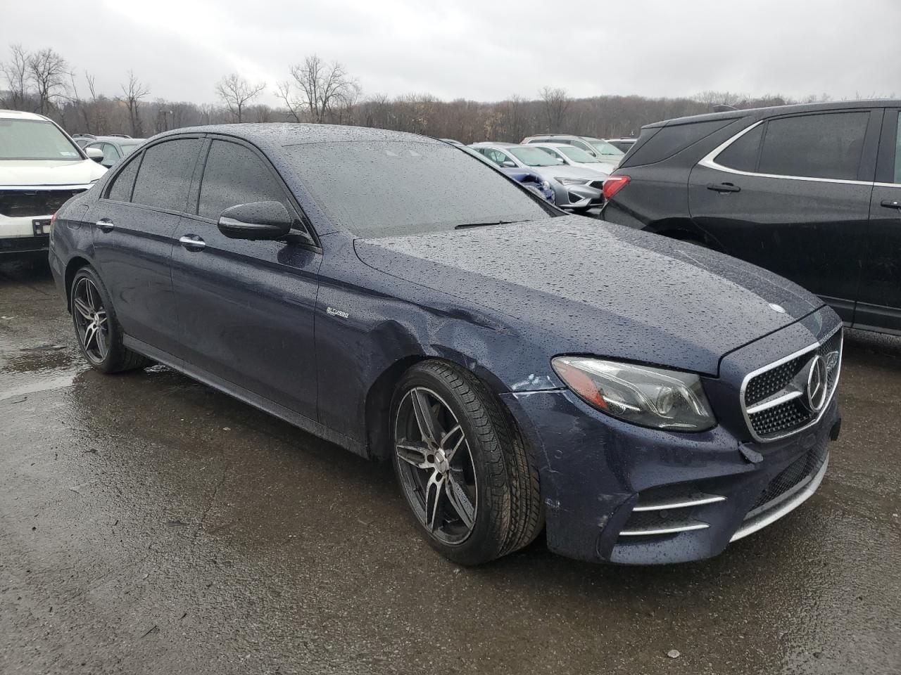 2017 Mercedes-Benz E-klasse VIN WDDZF6EBXHA163981 Copart auction photo, front end damage thumbnail 4