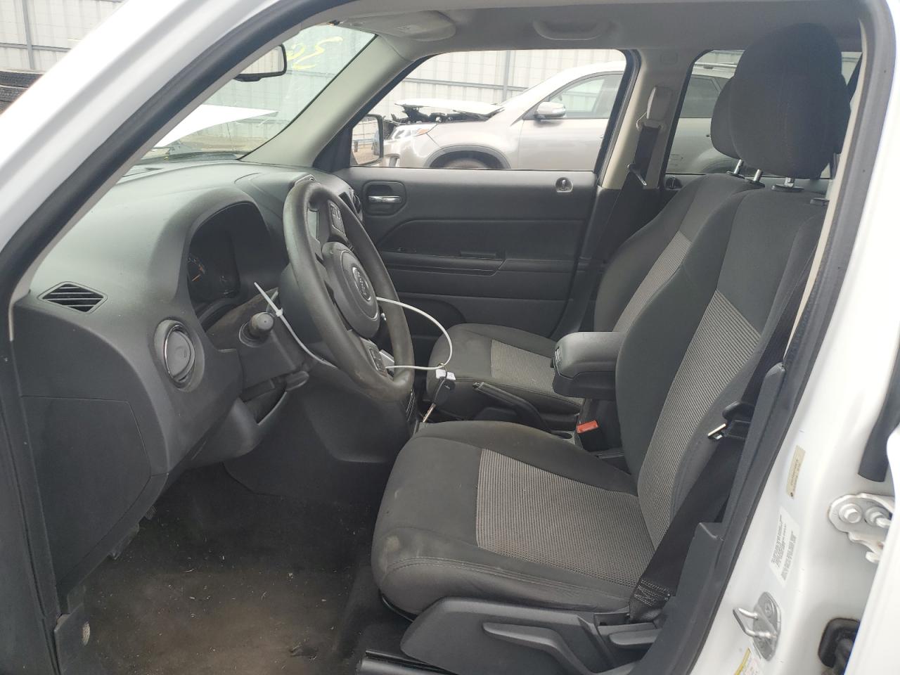 2014 Jeep Liberty (Patriot) VIN 1C4NJRBB6ED808732 Copart auction photo, front end damage thumbnail 7