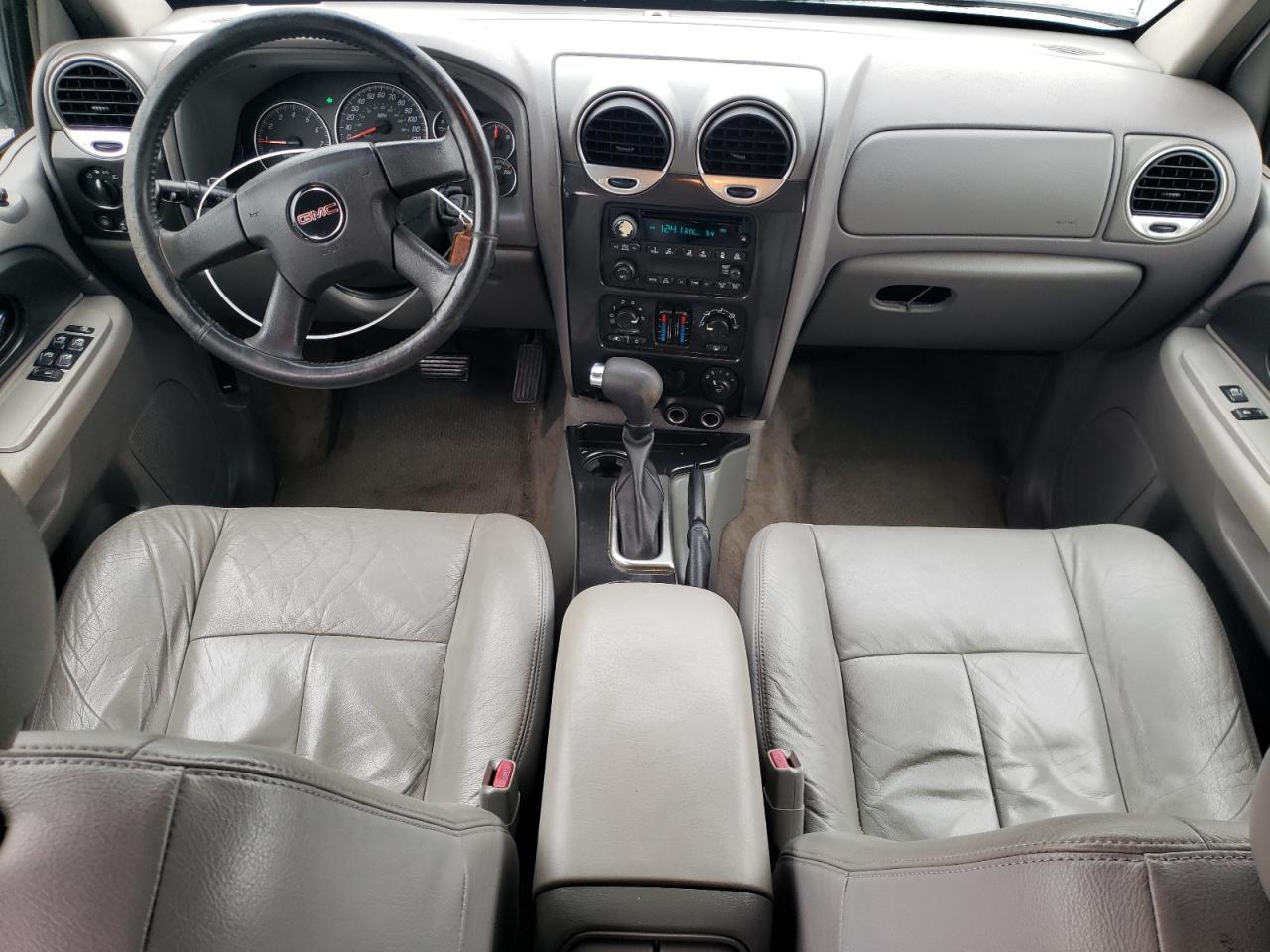 2005 GMC Envoy VIN 1GKDT13S452115227 Copart auction photo, front end / side damage thumbnail 8