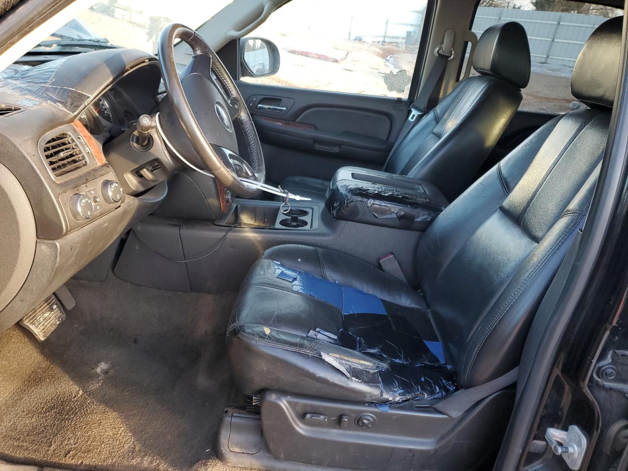 2007 Chevrolet Suburban VIN 1GNFK16307R264991 Copart auction photo, rear end / minor dent/scratches damage thumbnail 7