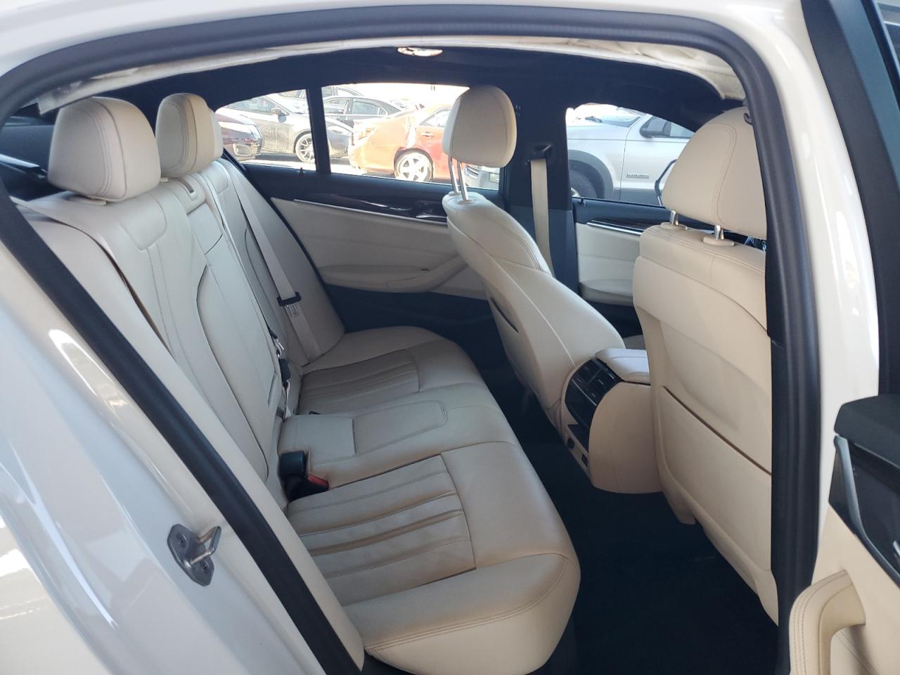 2020 BMW 5er VIN WBAJR3C09LWW63752 Copart auction photo, front end damage thumbnail 10