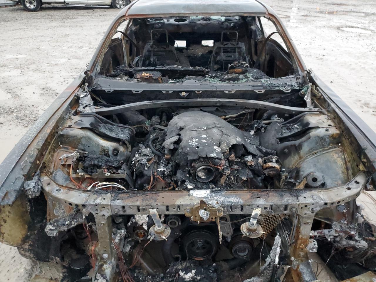 2019 Dodge Challenger VIN 2C3CDZBT4KH641958 Copart auction photo, burn damage thumbnail 11