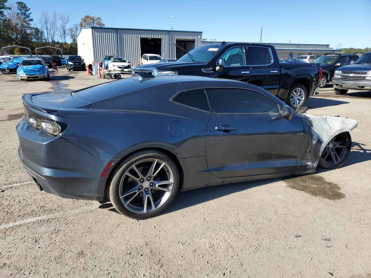 2020 Chevrolet Camaro VIN 1G1FB1RX1L0130943 Copart auction photo, burn damage thumbnail 3