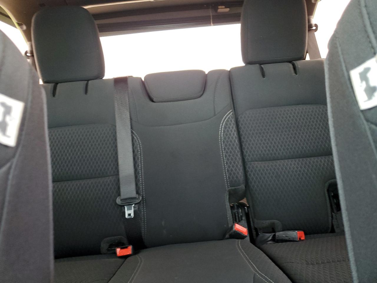 2019 Jeep Wrangler VIN 1C4HJXDNXKW659976 Copart auction photo, water/flood damage thumbnail 10