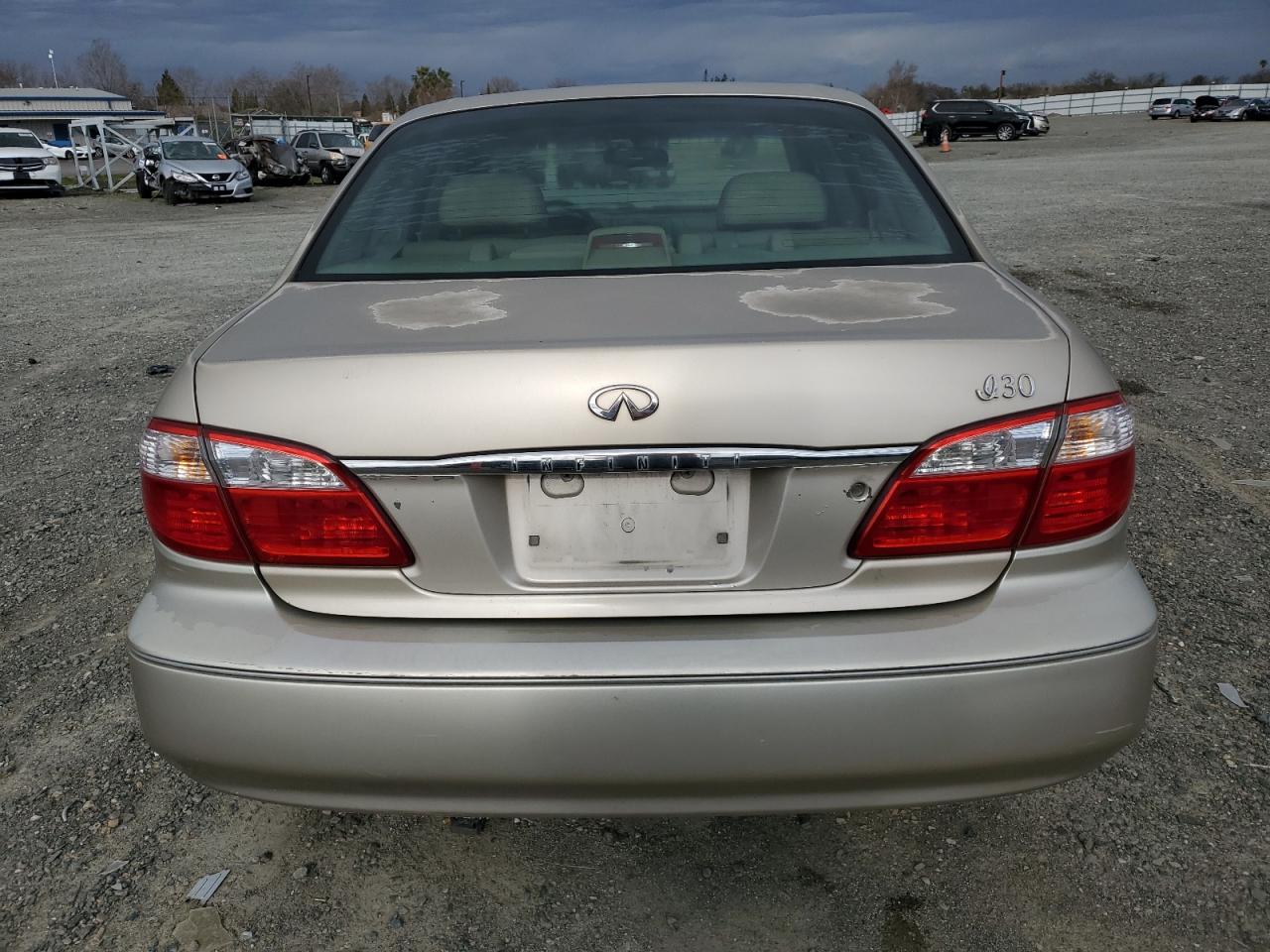 2000 Infiniti I VIN JNKCA31A4YT203405 Copart auction photo, front end damage thumbnail 6