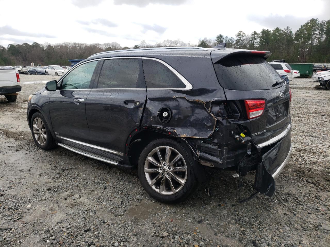 2016 KIA Sorento VIN 5XYPKDA57GG092514 Copart auction photo, side / rear end damage thumbnail 2