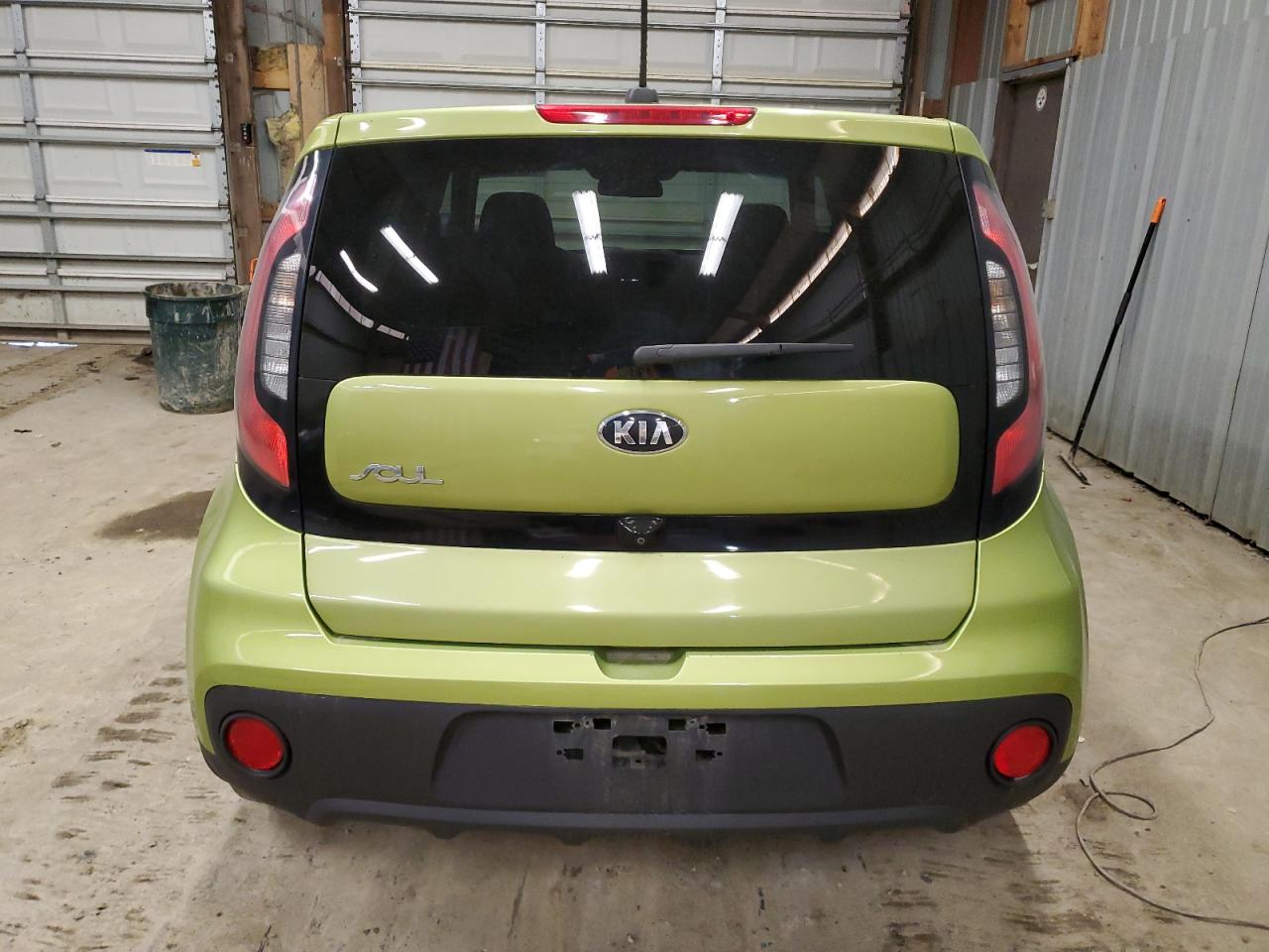2017 KIA Soul VIN KNDJN2A2XH7883996 Copart auction photo, front end damage thumbnail 6