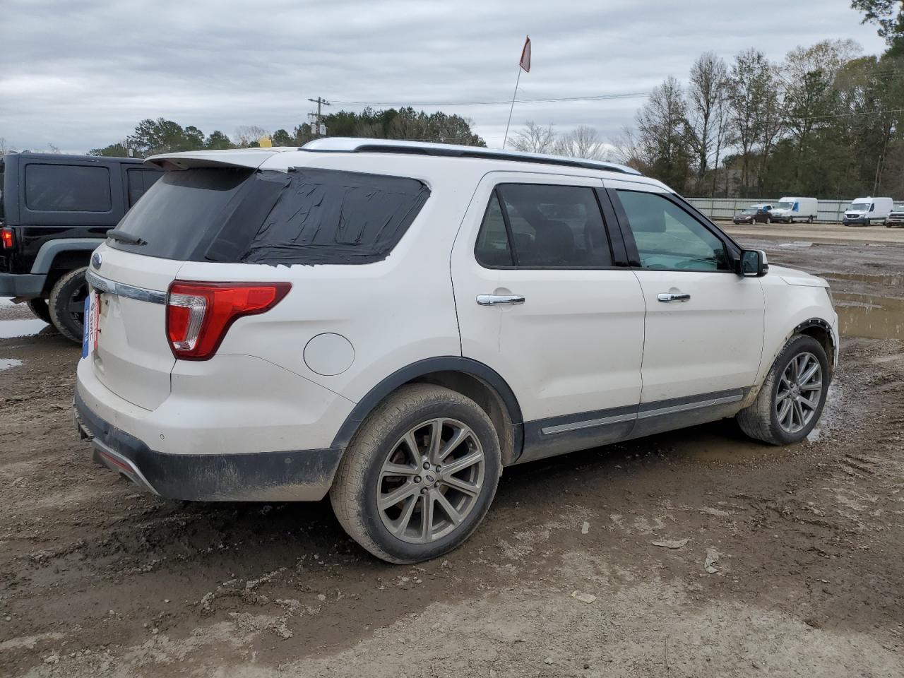 2017 Ford Explorer VIN 1FM5K7F83HGD78284 Copart auction photo, front end / rear end damage thumbnail 3
