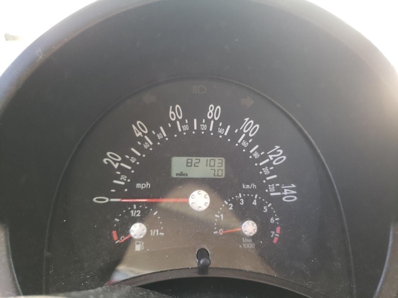 2001 Volkswagen Beetle VIN 3VWCS21C61M408025 Copart auction photo, rear end / undercarriage damage thumbnail 9