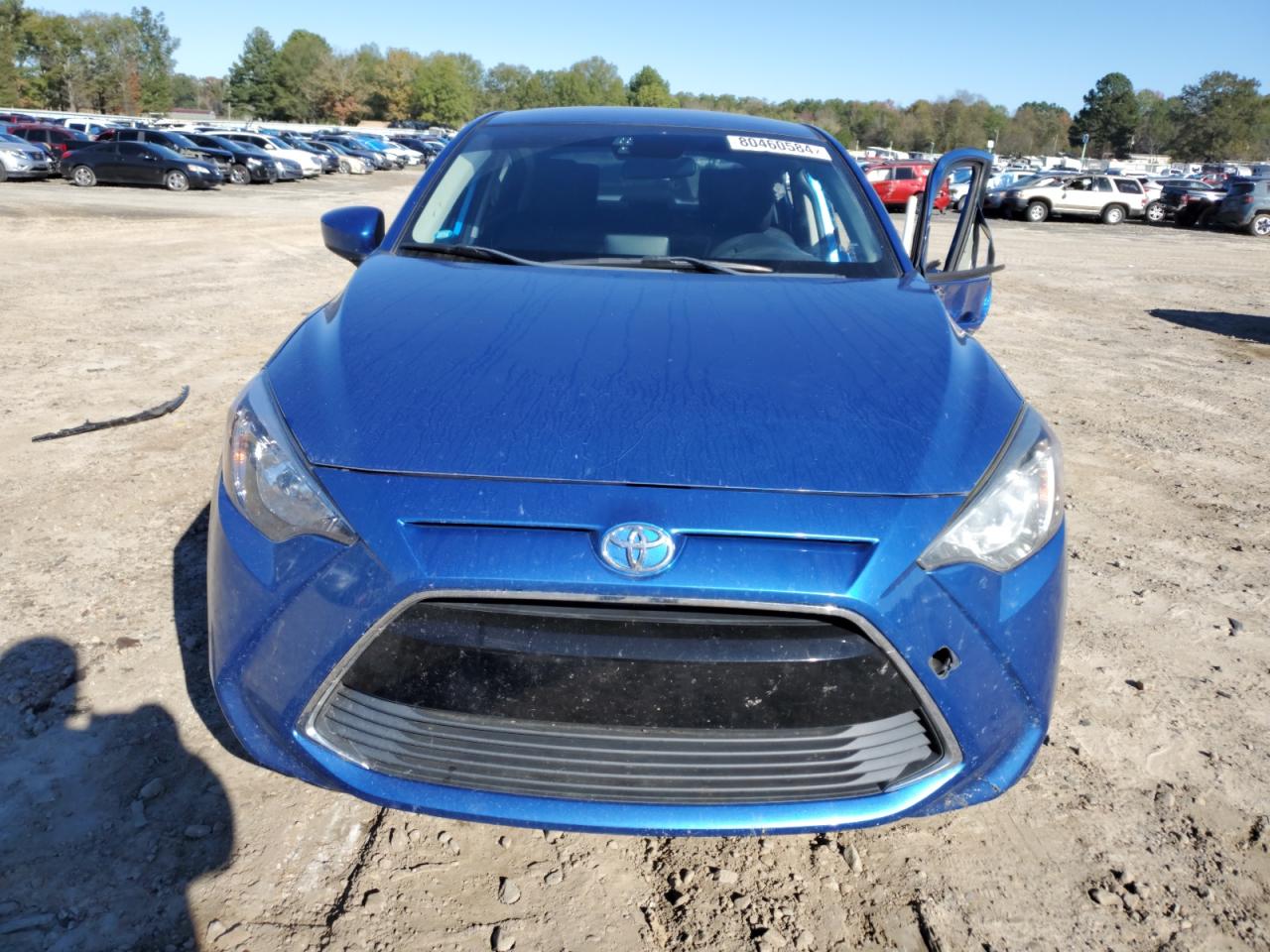 2018 Toyota Yaris VIN 3MYDLBYV9JY310127 Copart auction photo, side damage thumbnail 5