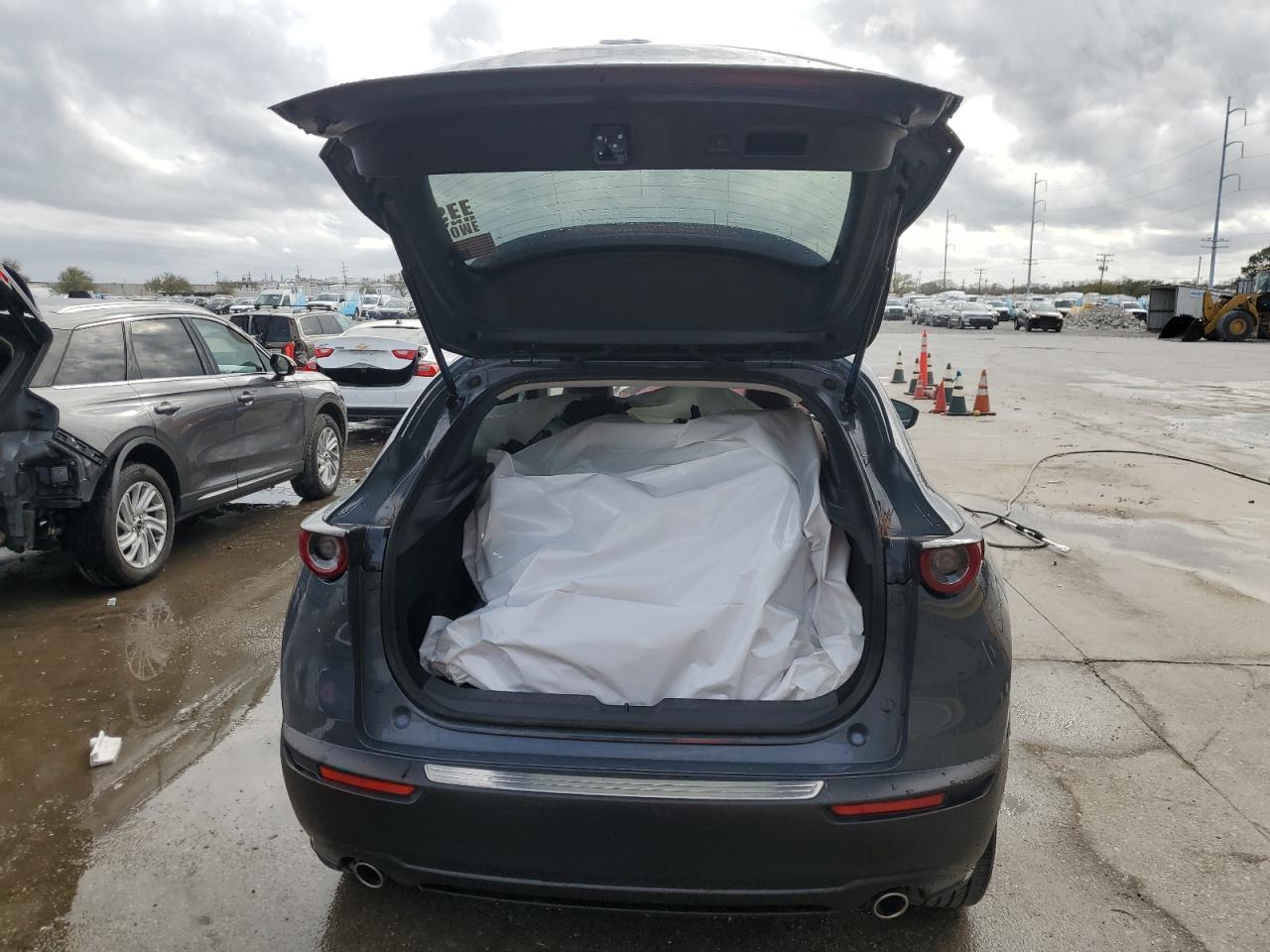 2023 Mazda CX-30 VIN 3MVDMBCM9PM573338 Copart auction photo, front end damage thumbnail 6